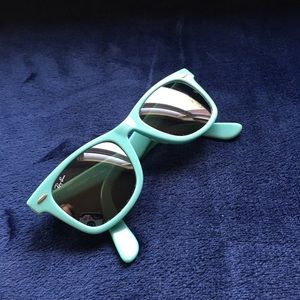 Ray-Ban Aqua Wayfarer Sunglasses RB2140 962/40